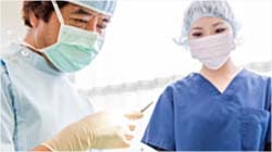 麻酔を行い、手術をします（30分～1時間程度）